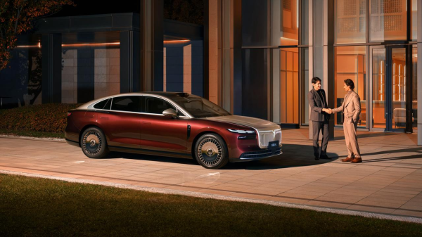 在线配资炒股论坛 岚图追光L，能和“BBA”掰手腕吗？